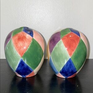 Tabletops Unlimited‎ Carnival hand-painted ceramic salt & pepper shakers.